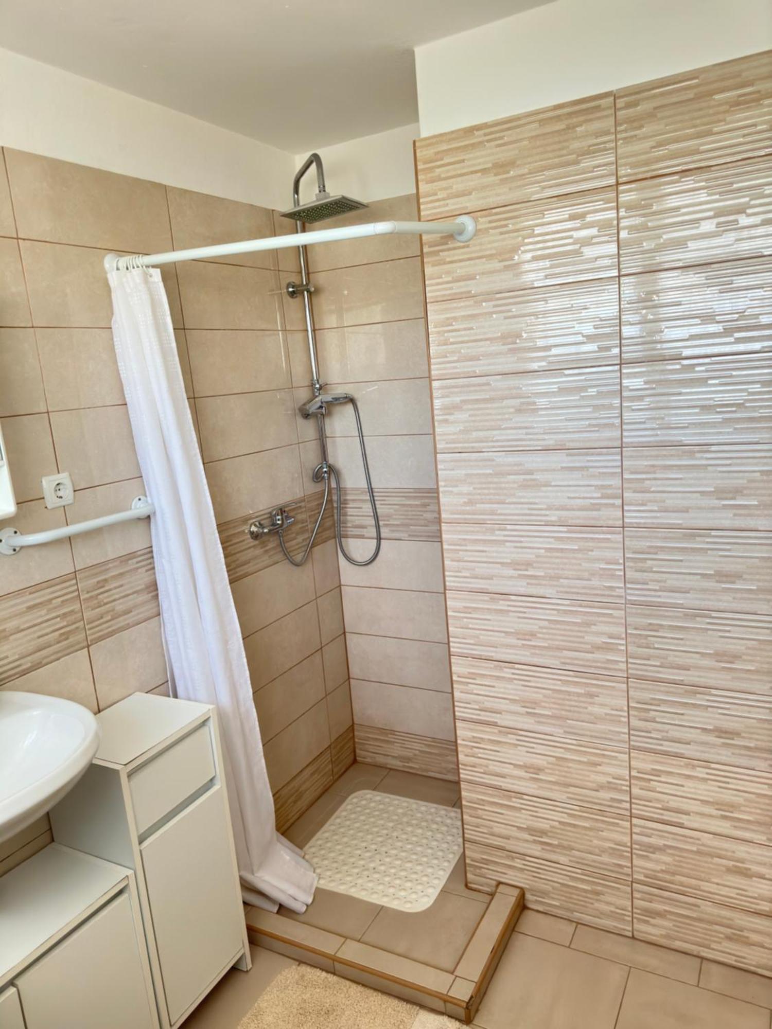 Apartman Maky *